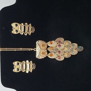 Owl Sweater Necklace and Earrings Gold Tone Metal 16" Link Chain Rhinestones